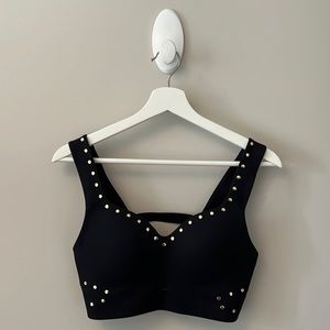 Nike Gold Studded Seamless Black Sports Bra